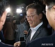 검찰 조사 마친 민주당 이재명 대표