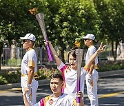 (SP)CHINA-HUZHOU-ASIAN GAMES-TORCH RELAY (CN)