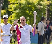 (SP)CHINA-HUZHOU-ASIAN GAMES-TORCH RELAY (CN)