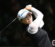 이가영, KLPGA 투어 메이저퀸 눈앞에…3R 1타 차 단독 선두