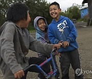 Alaska Village Kids Photo Gallery