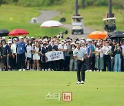 [포토] 고군택 '버디 기회 포착'