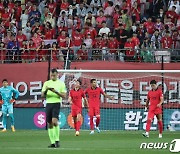 비교되는 韓日 축구…클린스만호 잡음+무승, 모리야스호 3연승