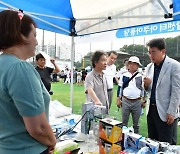 [포토]오승록 노원구청장, 상계5동 간촌 어울림 한마당 동축제 참석