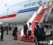 아세안·G20  정상회의 마치고 돌아온 윤 대통령