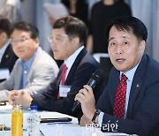 산업부, 디티앤씨 산업 현장 방문…5개 주요 민간 시험인증기관 간담회