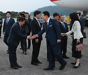 ‘한-중 관계 개선’ 순방 성과 띄우는 대통령실…중국 반응은 ‘글쎄’