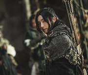 First episode of ‘The Sword of Aramun’  quashes fans’ concerns over new lead actors