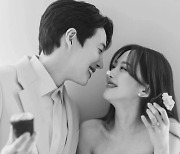 "선남선녀 커플탄생" 김동효♥윤조, 동료→연인→부부로 '백년가약' [종합]