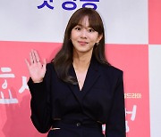 [TEN포토] 유이 '효심이로 만나요'