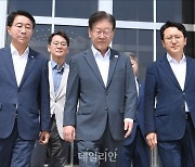 [데일리안 오늘뉴스 종합] 이재명 "왜 불렀는지", 김의철 KBS 사장 해임안, '머그샷' 공개법 통과, "평소 가위로 위협해" 등