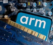 ARM  공모주 청약 흥행… 공모가 51달러 넘을수도