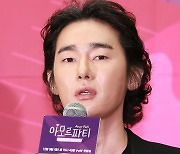 허지웅, 대전 교사 가해 학부모 일침…"지켜야 할 선 있다"