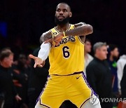 제임스, 2024년 올림픽 '라스트 댄스' 위해 NBA 스타 모집...커리, 듀란트, 데이비스, 테이텀, 그린 등, 어빙, 부커, 릴라드, 폭스도 참가 관심