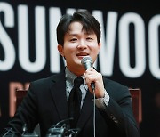 "수액 맞아가며 녹음한 라흐마니노프 음반이죠"