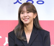 유이, 같이 웃게되는 미소 [SE★포토]