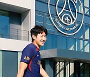 부상 회복한 '슛돌이' 이강인...밝은 미소-결연한 표정 → AG 금메달+PSG 주전 확보 '두 마리 토끼' 노린다