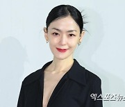 '오염수 비판' 김윤아, 또 정치권 저격당해…"개념없는 개념 연예인" [엑's 이슈]