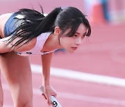 '육상 카리나' 김민지, 실업단대항전 100m 예선 탈락...주종목 400m 기권