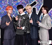 투바투·스키즈, 美 'MTV VMA' 입성에 첫 수상까지 활약