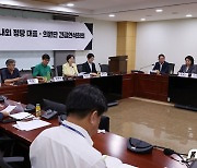 한자리에 모인 원내외 정당 대표 '선거법 개악 저지'