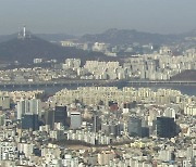 "안 팔려도 그만" vs "관망"...매물 쌓이는데 거래는 '뚝'