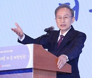 MB “중기 부품이 모여 우주선 만든다” 상생 강조