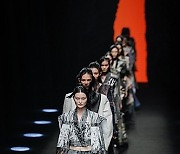 CHINA FASHION WEEK