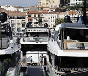 FRANCE YACHTING