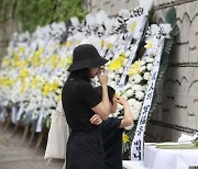 "끼니 못 챙길 만큼 압박감 심해"... 숨진 용인 교사, 한 달 새 학부모 민원 8번