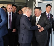 Putin accepts Kim’s invite to N.Korea