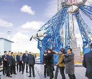 우주·군사협력 야욕 대놓고 드러내… 경호에도 최적의 장소