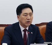 문 정부 통계 감사 결과에…여 "조작통계" 야 "조작감사"(종합)