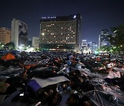 경찰, ‘1박2일 도심집회’ 건설노조 위원장 불구속 송치