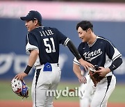 “KBO 출신 가장 재능 있는 타자” 김하성·이정후 샌디에이고에서 재결합? 1억달러 가능할까