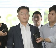 [단독] “김만배, 유동규 접근해 ‘1억 구해 볼게’”…檢, 폭로전 회유 의심