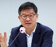 이기일 복지부 차관 "의료기관출생통보'와 '보호출산 동시 시행돼야"