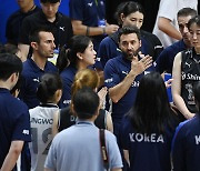 2년간 '충격패' 연속이었던 세자르호…파리행 티켓 도전하나 현실은 '1승 목표'