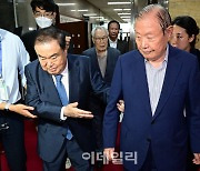 [포토]이재명 대표 찾은 전 국회의장들