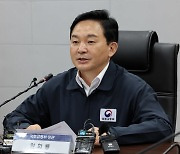 “철도노조, 실체없는 민영화 허상에 반대하는것…국민비판 직면”