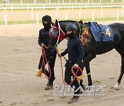 [포토] 우승 후 돌아오는 '너트플레이'