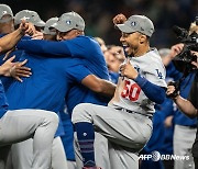 '서부의 강호' LAD 또 지구 우승, 11년새 무려 10번째 제패... 15경기 남겨두고 일찌감치 확정