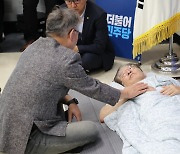 민주, 尹대통령의 '李 체포안' 재가에 격앙…"역사의 심판 두려워 해야"