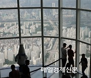 文, 부동산 실패 ‘입꾹닫’하더니…“경제 성공했다” 자화자찬