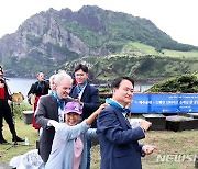 제주올레-산티아고 순례길 공동완주인증제 1주년