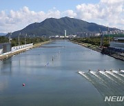 [속보]하남 미사경정공원 무대구조물 붕괴, 6명 부상