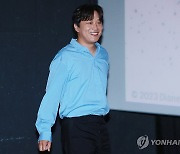 팬들 만나러 온 차태현