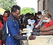 ITALY MIGRATION RED CROSS CENTER