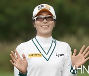 [Ms포토] 안송이 '해맑은 미소로 출발'