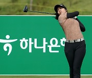 [Ms포토] 패티 타바타나킷 '스폰서 대회 우승 노리는 티샷'